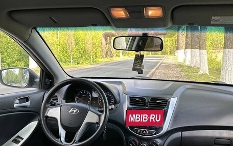 Hyundai Solaris II рестайлинг, 2012 год, 760 000 рублей, 18 фотография