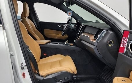 Volvo XC60 II, 2021 год, 2 770 000 рублей, 16 фотография