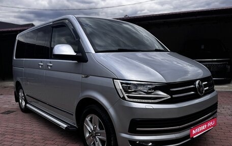 Volkswagen Multivan T6 рестайлинг, 2015 год, 3 050 000 рублей, 2 фотография