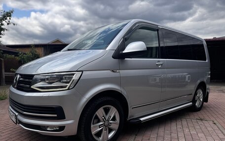 Volkswagen Multivan T6 рестайлинг, 2015 год, 3 050 000 рублей, 9 фотография
