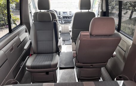 Volkswagen Multivan T6 рестайлинг, 2015 год, 3 050 000 рублей, 18 фотография