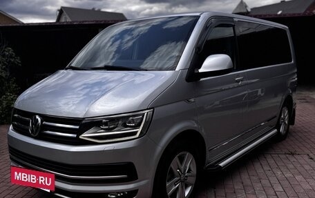 Volkswagen Multivan T6 рестайлинг, 2015 год, 3 050 000 рублей, 4 фотография