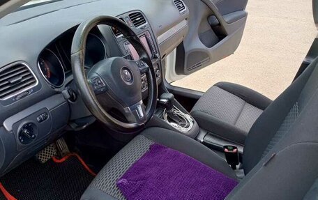 Volkswagen Golf VI, 2010 год, 800 000 рублей, 3 фотография