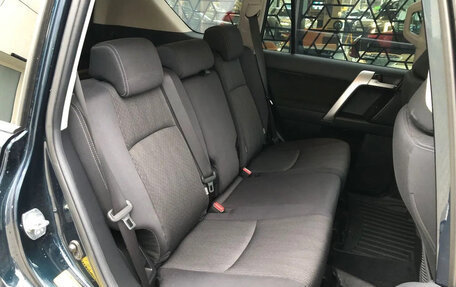 Toyota Land Cruiser Prado 150 рестайлинг 2, 2022 год, 5 775 000 рублей, 10 фотография