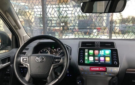 Toyota Land Cruiser Prado 150 рестайлинг 2, 2022 год, 5 775 000 рублей, 7 фотография