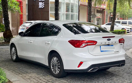 Ford Focus IV, 2022 год, 1 545 000 рублей, 2 фотография