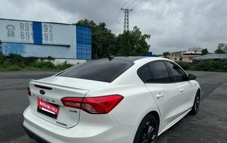 Ford Focus IV, 2022 год, 1 659 000 рублей, 2 фотография