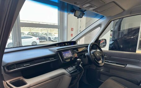 Honda Stepwgn IV, 2015 год, 1 850 000 рублей, 22 фотография