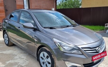 Hyundai Solaris II рестайлинг, 2016 год, 1 300 000 рублей, 7 фотография