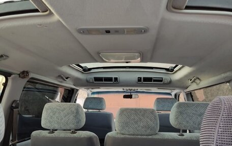 Toyota HiAce H100, 1997 год, 980 000 рублей, 10 фотография