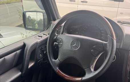 Mercedes-Benz G-Класс W463 рестайлинг _ii, 2001 год, 1 700 000 рублей, 24 фотография
