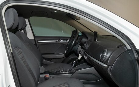 Audi A3, 2016 год, 1 650 000 рублей, 10 фотография