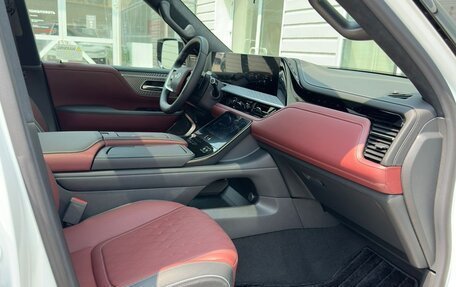 Infiniti QX80, 2024 год, 22 000 000 рублей, 11 фотография