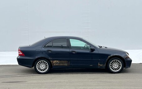 Mercedes-Benz C-Класс, 2006 год, 330 000 рублей, 4 фотография
