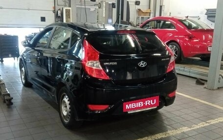 Hyundai Solaris II рестайлинг, 2013 год, 843 000 рублей, 4 фотография