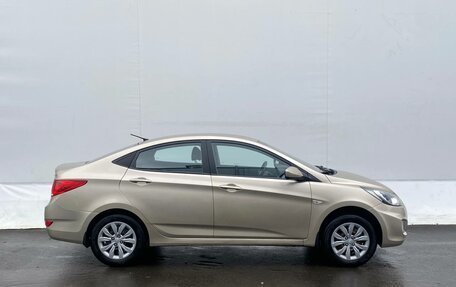 Hyundai Solaris II рестайлинг, 2012 год, 695 000 рублей, 4 фотография