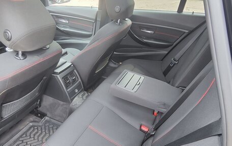 BMW 3 серия, 2013 год, 1 970 000 рублей, 24 фотография