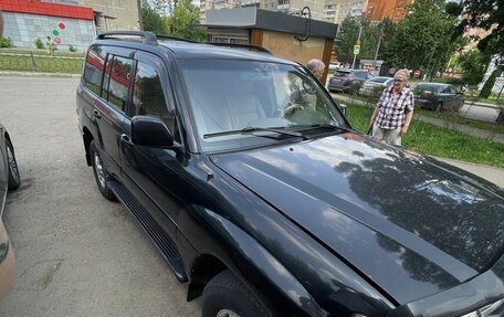 Toyota Land Cruiser 100 рестайлинг 2, 2004 год, 2 115 000 рублей, 4 фотография
