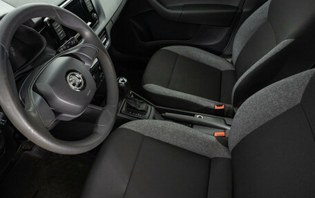 Skoda Rapid II, 2021 год, 1 439 000 рублей, 9 фотография
