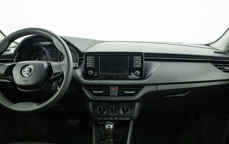 Skoda Rapid II, 2021 год, 1 439 000 рублей, 14 фотография