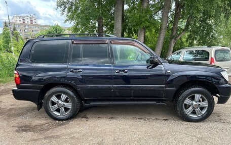 Toyota Land Cruiser 100 рестайлинг 2, 1998 год, 1 070 000 рублей, 4 фотография