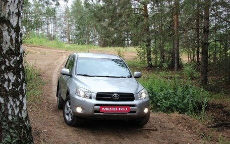 Toyota RAV4, 2006 год, 1 150 000 рублей, 2 фотография