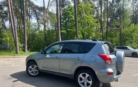 Toyota RAV4, 2007 год, 1 025 000 рублей, 4 фотография