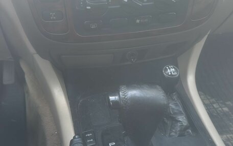 Toyota Land Cruiser 100 рестайлинг 2, 1999 год, 1 100 000 рублей, 2 фотография