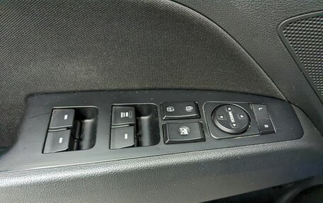 Hyundai Elantra VI рестайлинг, 2017 год, 1 250 000 рублей, 12 фотография
