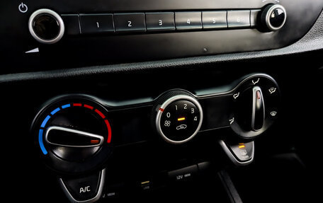 KIA Rio IV, 2021 год, 995 000 рублей, 26 фотография