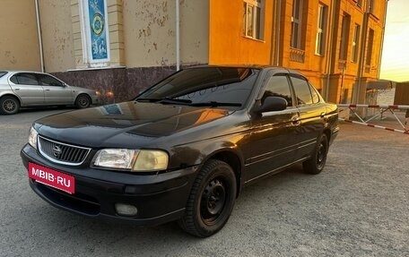 Nissan Sunny B15, 2000 год, 230 000 рублей, 2 фотография