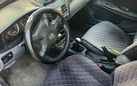 Nissan Almera, 2005 год, 400 000 рублей, 2 фотография