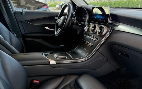 Mercedes-Benz GLC, 2019 год, 3 700 000 рублей, 21 фотография