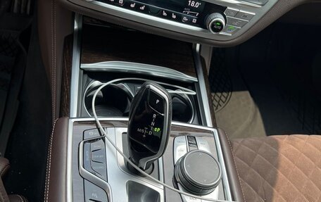 BMW 7 серия, 2020 год, 6 770 000 рублей, 13 фотография