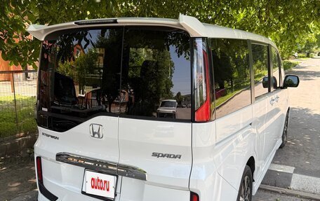 Honda Stepwgn IV, 2019 год, 2 500 000 рублей, 4 фотография