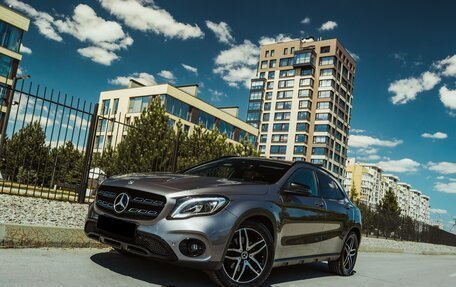 Mercedes-Benz GLA, 2019 год, 3 500 000 рублей, 3 фотография