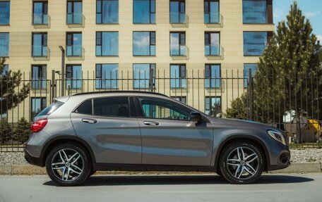 Mercedes-Benz GLA, 2019 год, 3 500 000 рублей, 5 фотография