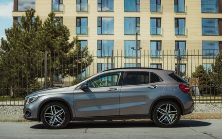 Mercedes-Benz GLA, 2019 год, 3 500 000 рублей, 8 фотография