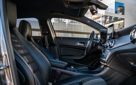 Mercedes-Benz GLA, 2019 год, 3 500 000 рублей, 27 фотография