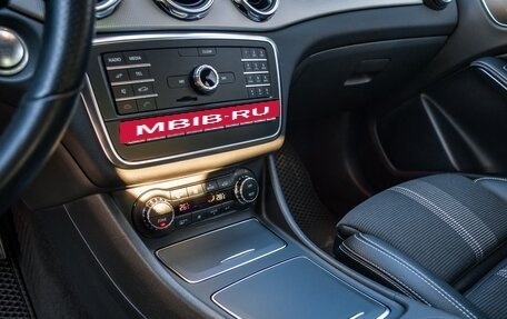 Mercedes-Benz GLA, 2019 год, 3 500 000 рублей, 26 фотография