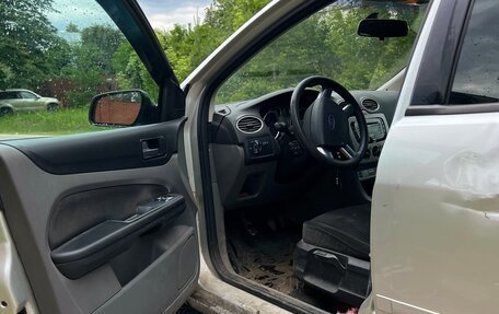 Ford Focus II рестайлинг, 2005 год, 280 000 рублей, 3 фотография