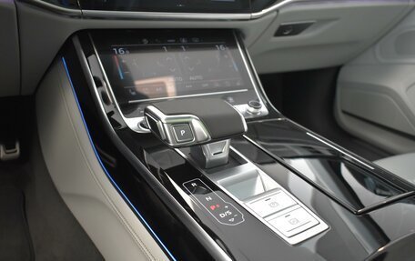 Audi A8, 2025 год, 22 479 000 рублей, 25 фотография