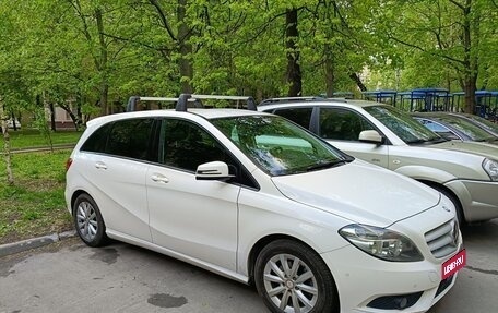 Mercedes-Benz B-Класс, 2012 год, 1 400 000 рублей, 1 фотография