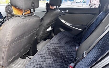 Hyundai Solaris II рестайлинг, 2012 год, 780 000 рублей, 12 фотография