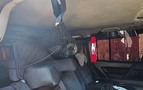 Mitsubishi Pajero III рестайлинг, 2002 год, 900 000 рублей, 6 фотография