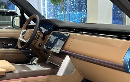 Land Rover Range Rover IV рестайлинг, 2025 год, 24 250 000 рублей, 12 фотография