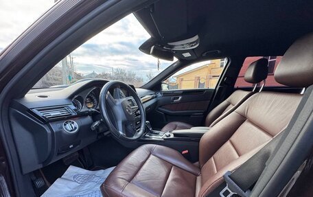 Mercedes-Benz E-Класс, 2011 год, 1 320 000 рублей, 5 фотография