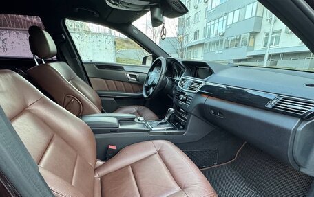 Mercedes-Benz E-Класс, 2011 год, 1 320 000 рублей, 6 фотография