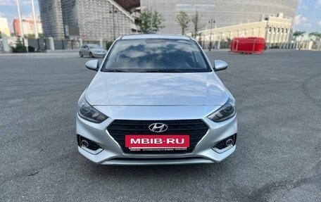 Hyundai Solaris II рестайлинг, 2018 год, 1 275 000 рублей, 8 фотография
