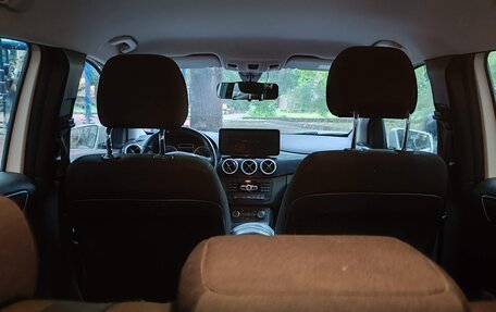 Mercedes-Benz B-Класс, 2012 год, 1 400 000 рублей, 25 фотография